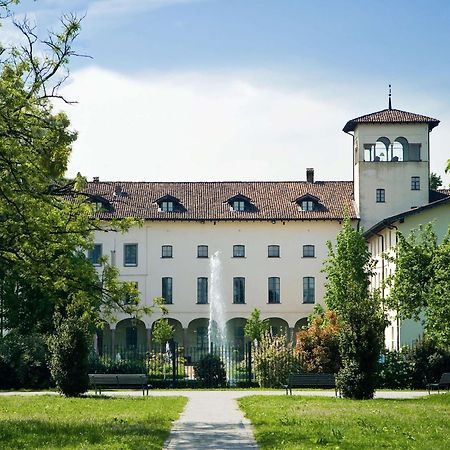 Grand Hotel Villa Torretta, Curio Collection By Hilton Sesto San Giovanni Exterior photo
